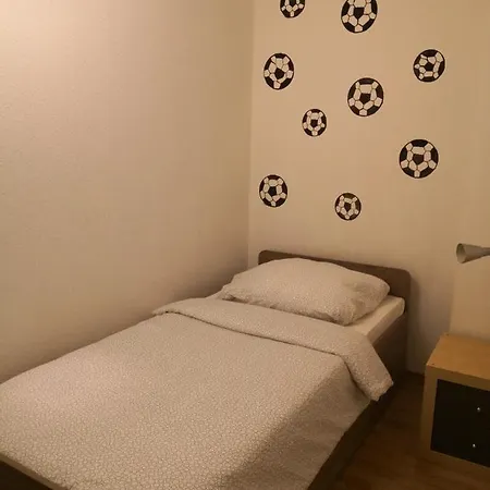 Hostel Fußball Ecke *
